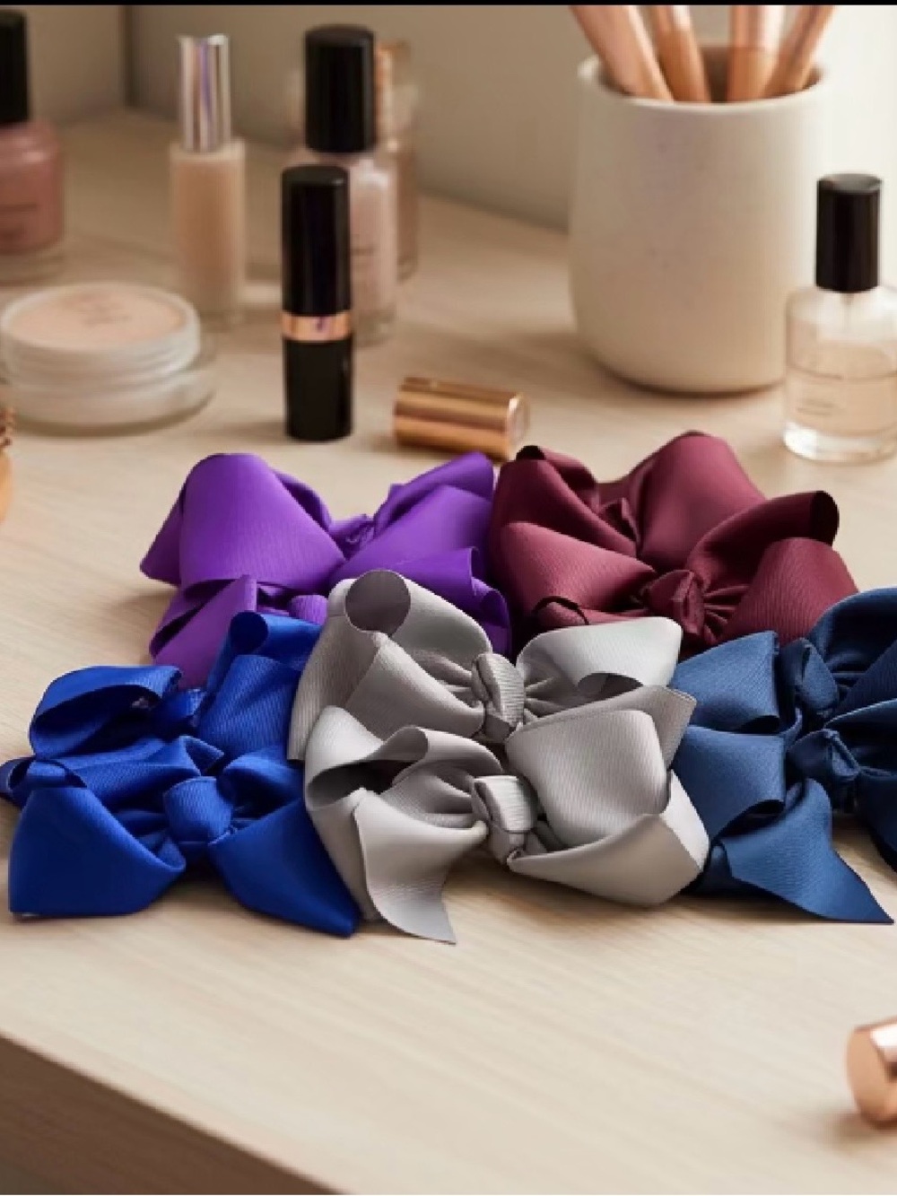 Cheer Bow - Picture 1 of 2